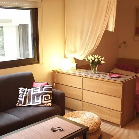 Tres Calme Montparnasse Apartment
